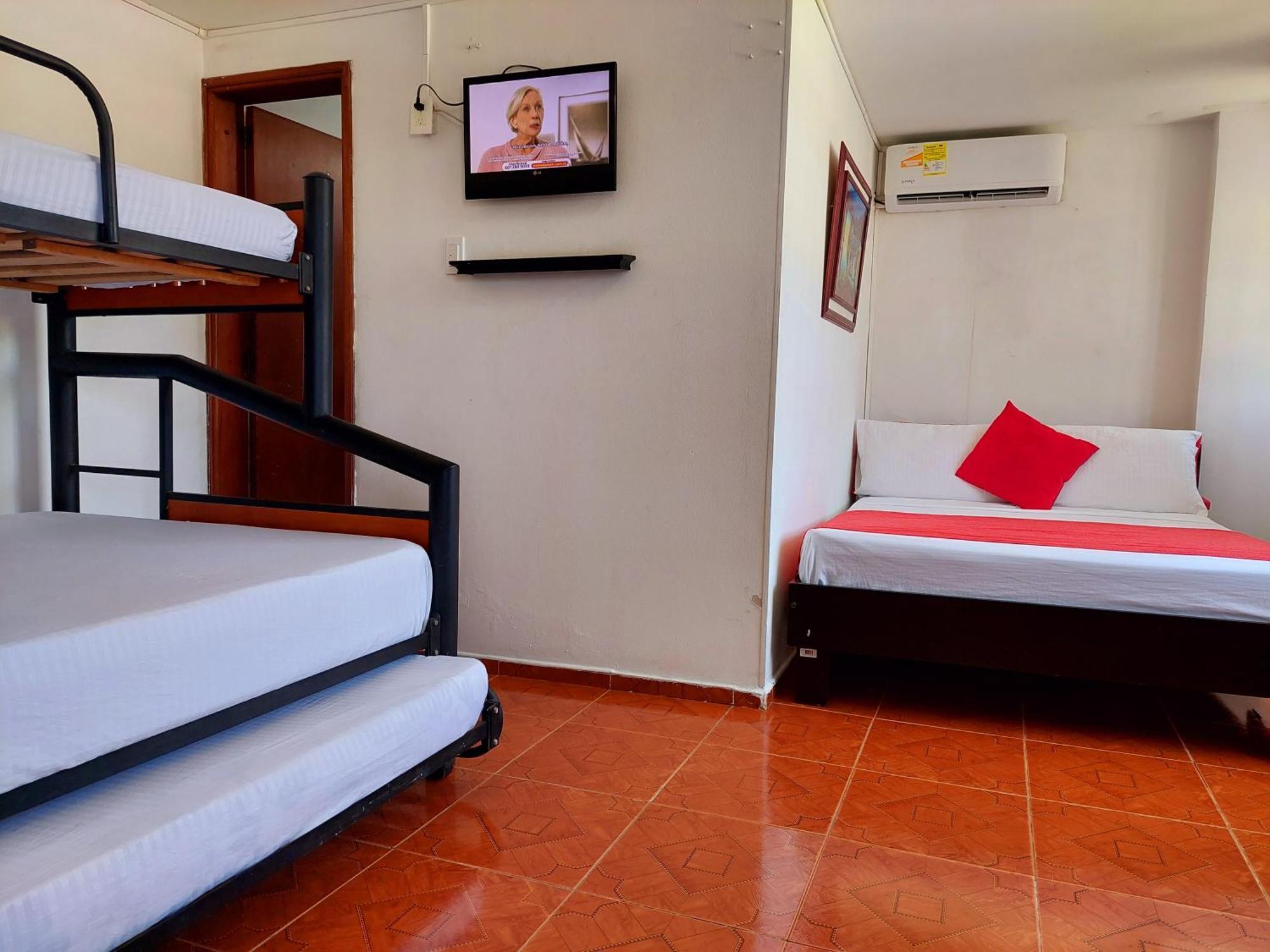 Hotel Media Luna - Santa Marta (Magdalena) — Photos 2